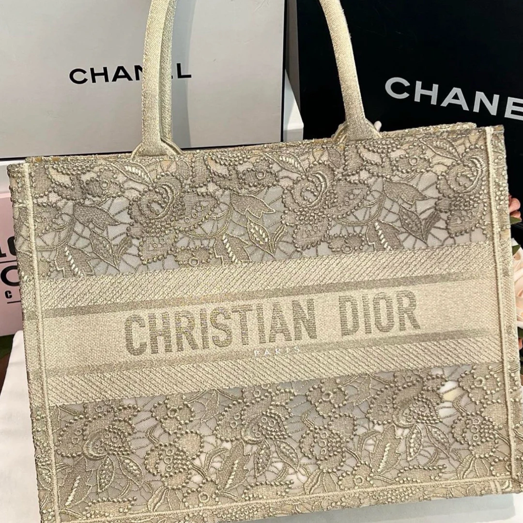 99新 DIOR/迪奥 圣诞限定托特中号 大托特包 休闲 手拎包时尚百搭
