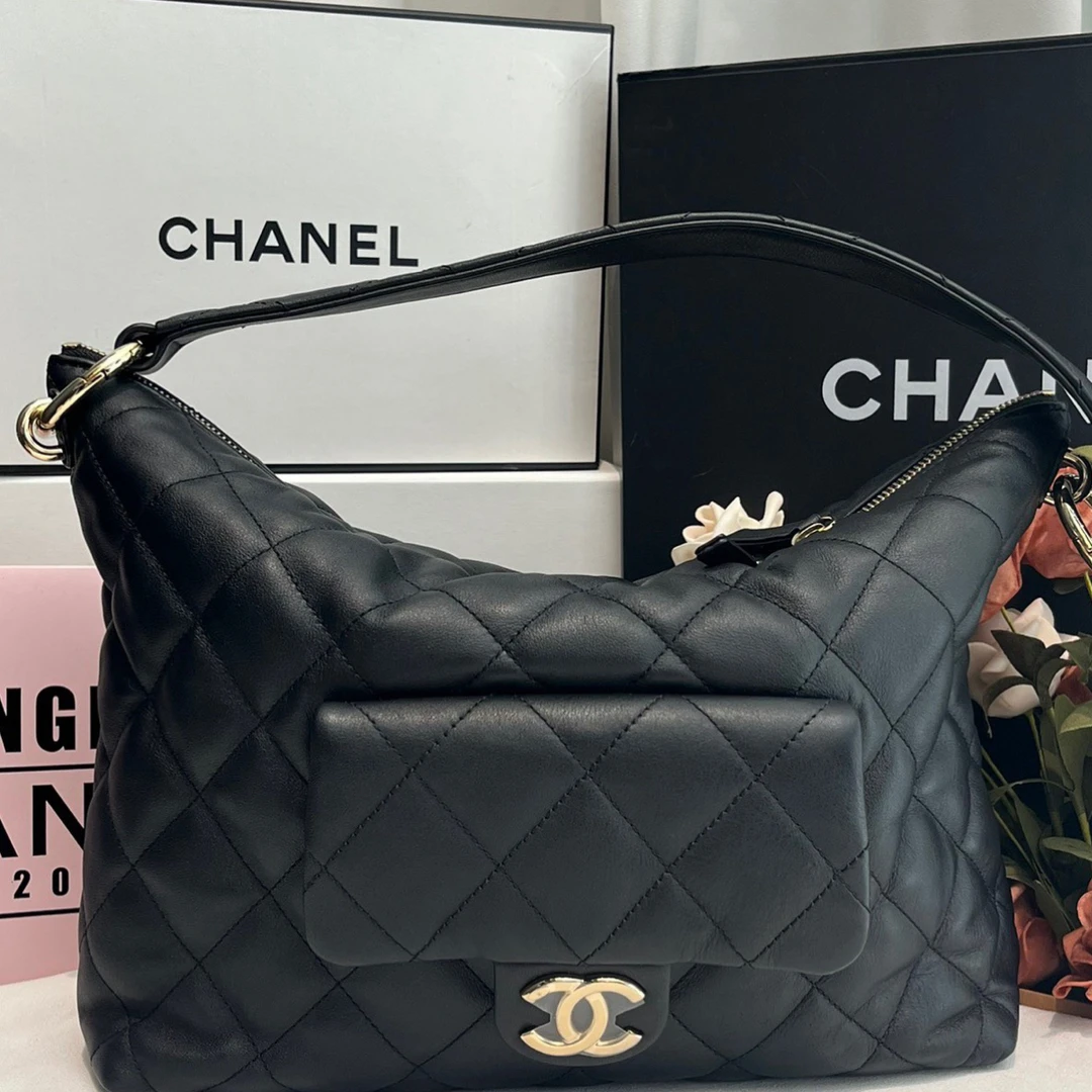 99新 Chanel/香奈儿 23B黑金牛hobo嬉皮包腋下单肩包