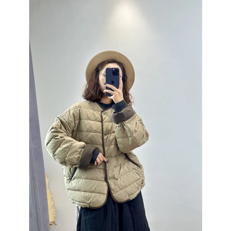 高级感圆领撞色设计感白鸭绒羽绒服宽松休闲百搭廓形保暖短外套
