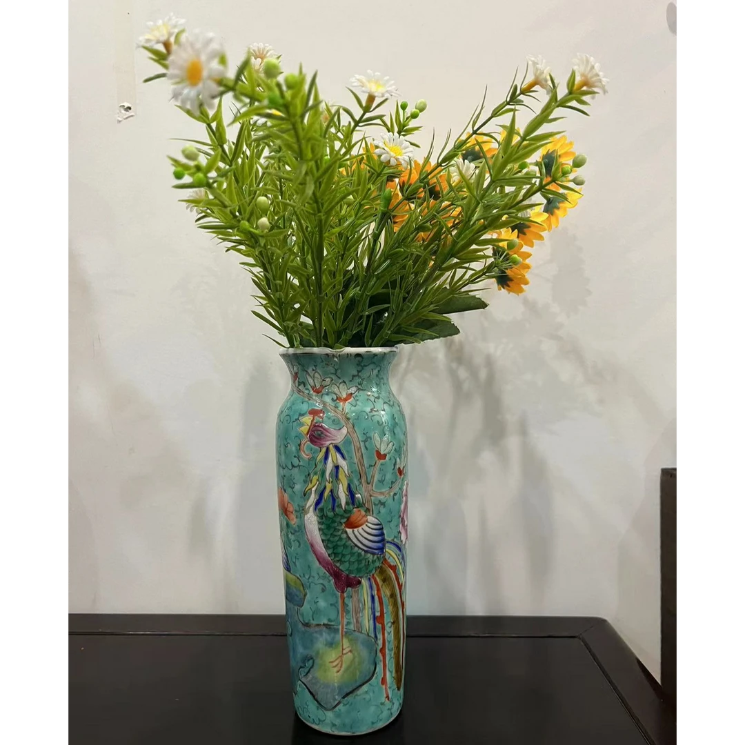 绿地粉彩凤凰牡丹筒式花瓶