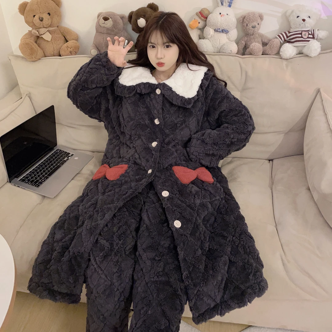 冬季睡衣女可爱珊瑚绒睡袍三层夹棉袄冬天保暖加厚加绒袍套家居服