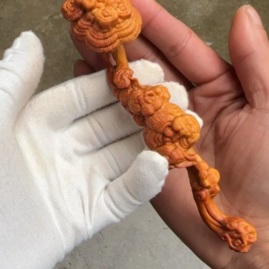 柏木（崖柏）全陈化老料把件