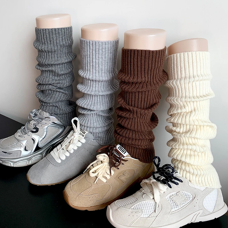 羊毛袜套白色卡其色咖啡色保暖中筒针织女袜秋冬款