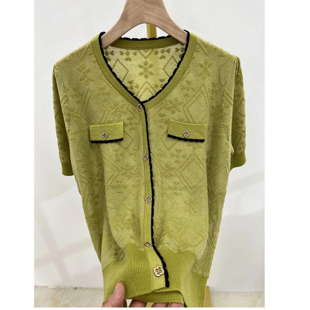 A【苹果绿】V领显瘦提花短袖针织衫