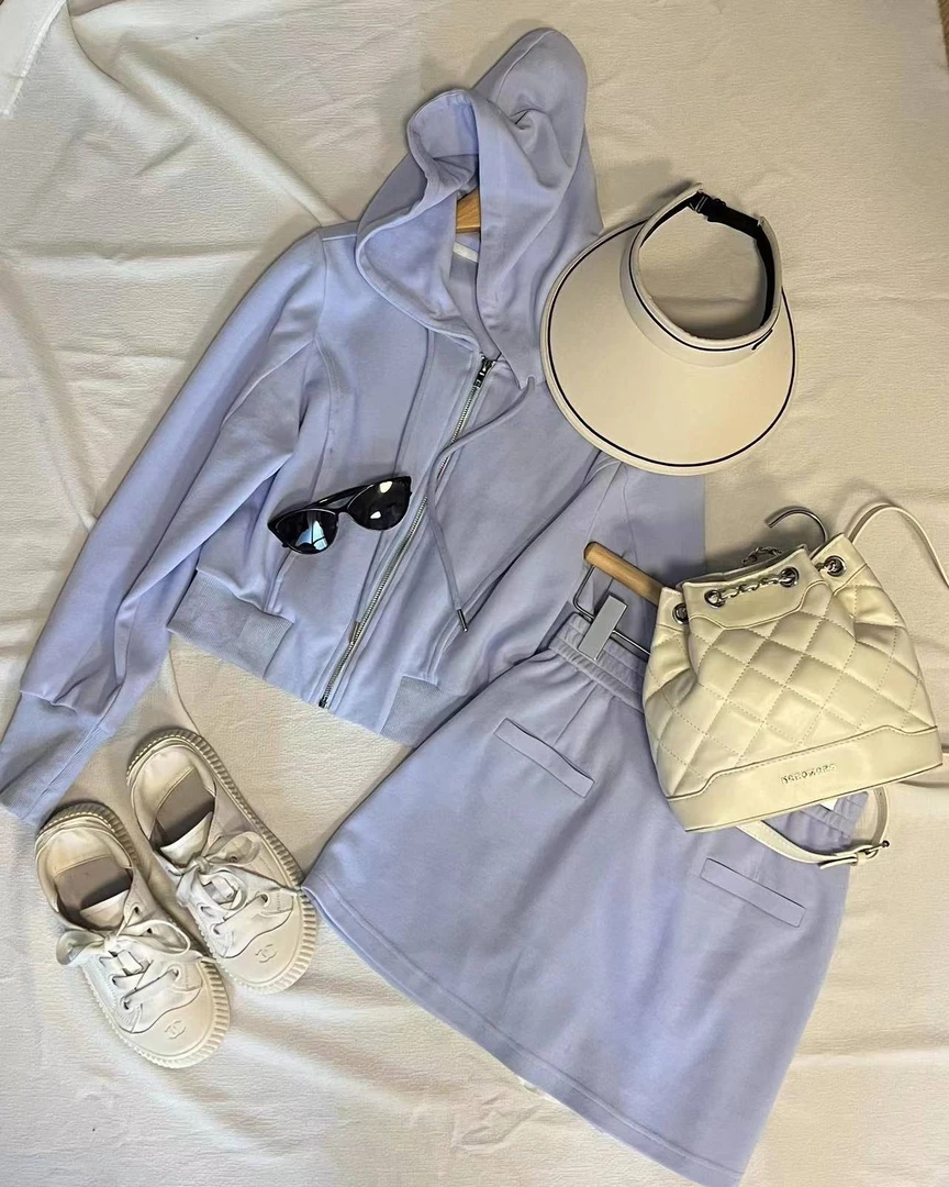 高颜值懒人套装休闲运动拉链外套加半裙