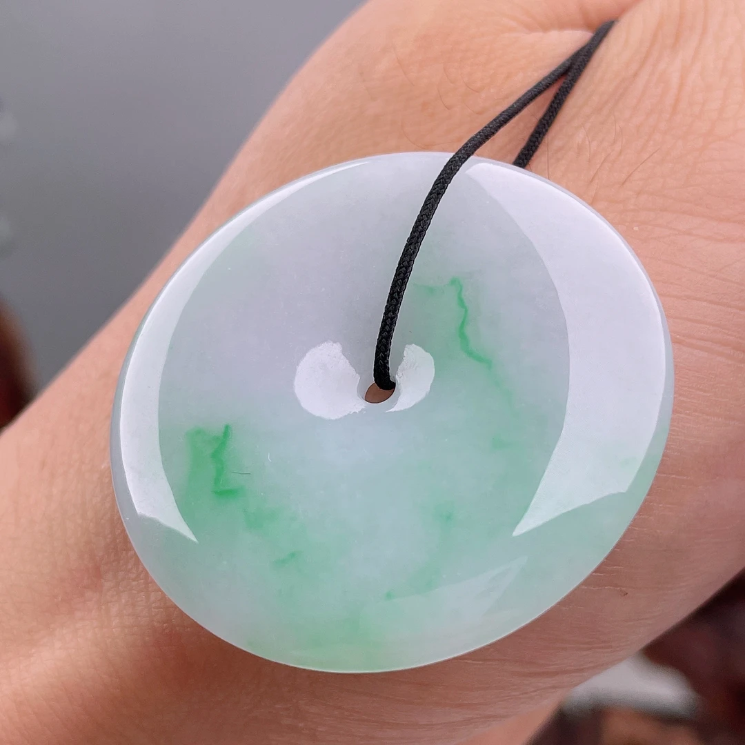 天然A货翡翠冰糯种起胶感飘阳绿平安扣吊坠玉石挂件重约19.58克