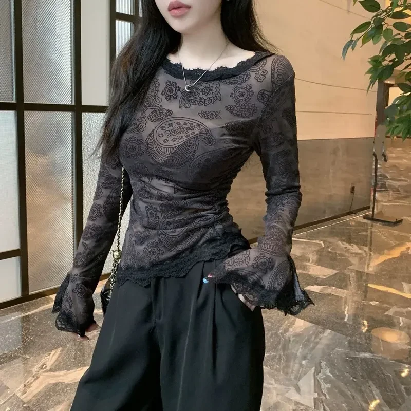 J24891秋季新款不规则蕾丝衫打底小众设计感