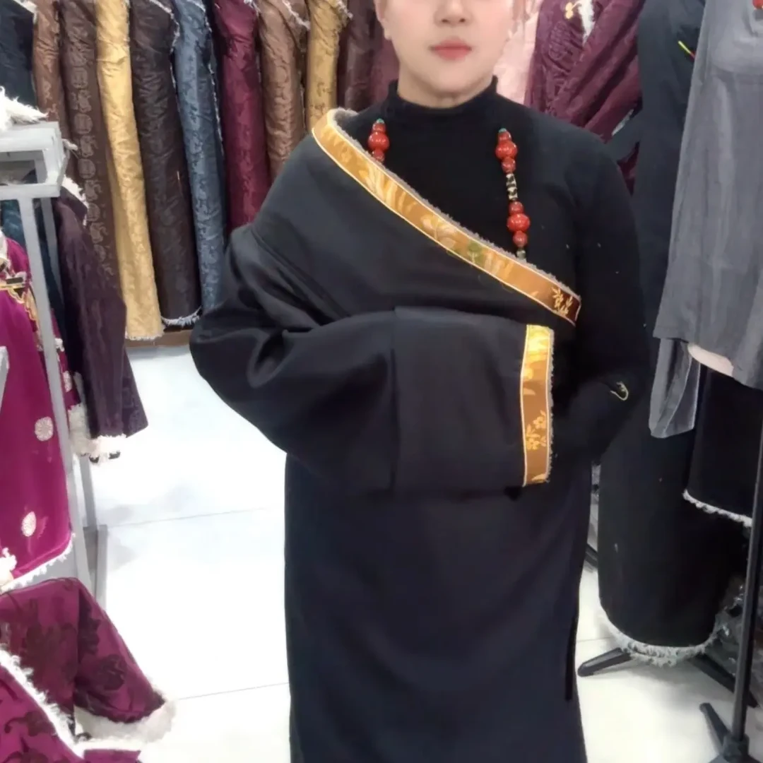 女生款钛麻藏袍泰迪毛内衬暖到心坎民族风显瘦还抗风 冬天穿绝了