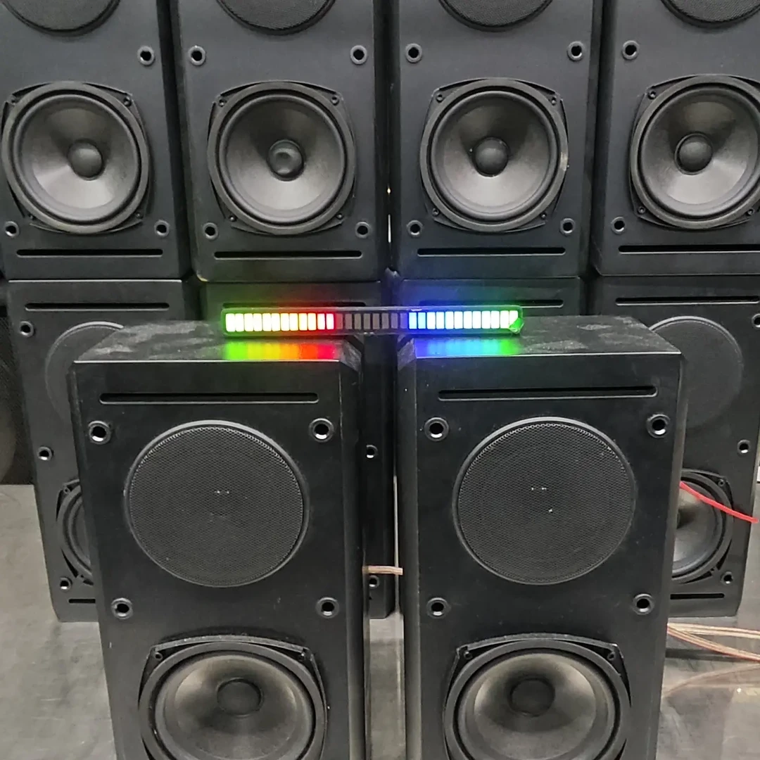 各种音响，以直播间主播介绍为准，拍下不包邮不支持七天无理由