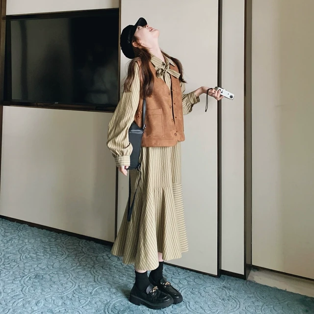 减龄搭配一整套2025春季新款长袖条纹衬衫连衣裙套装女马甲两件套