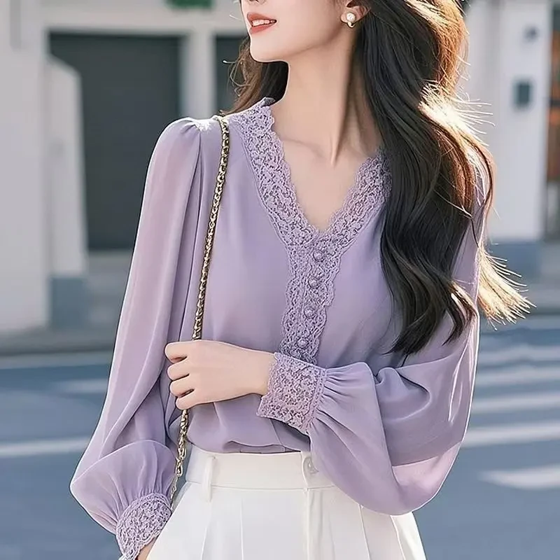 氛围感紫色衬衫女春夏新款法式气V领灯笼袖雪纺衫独特绝美小衫