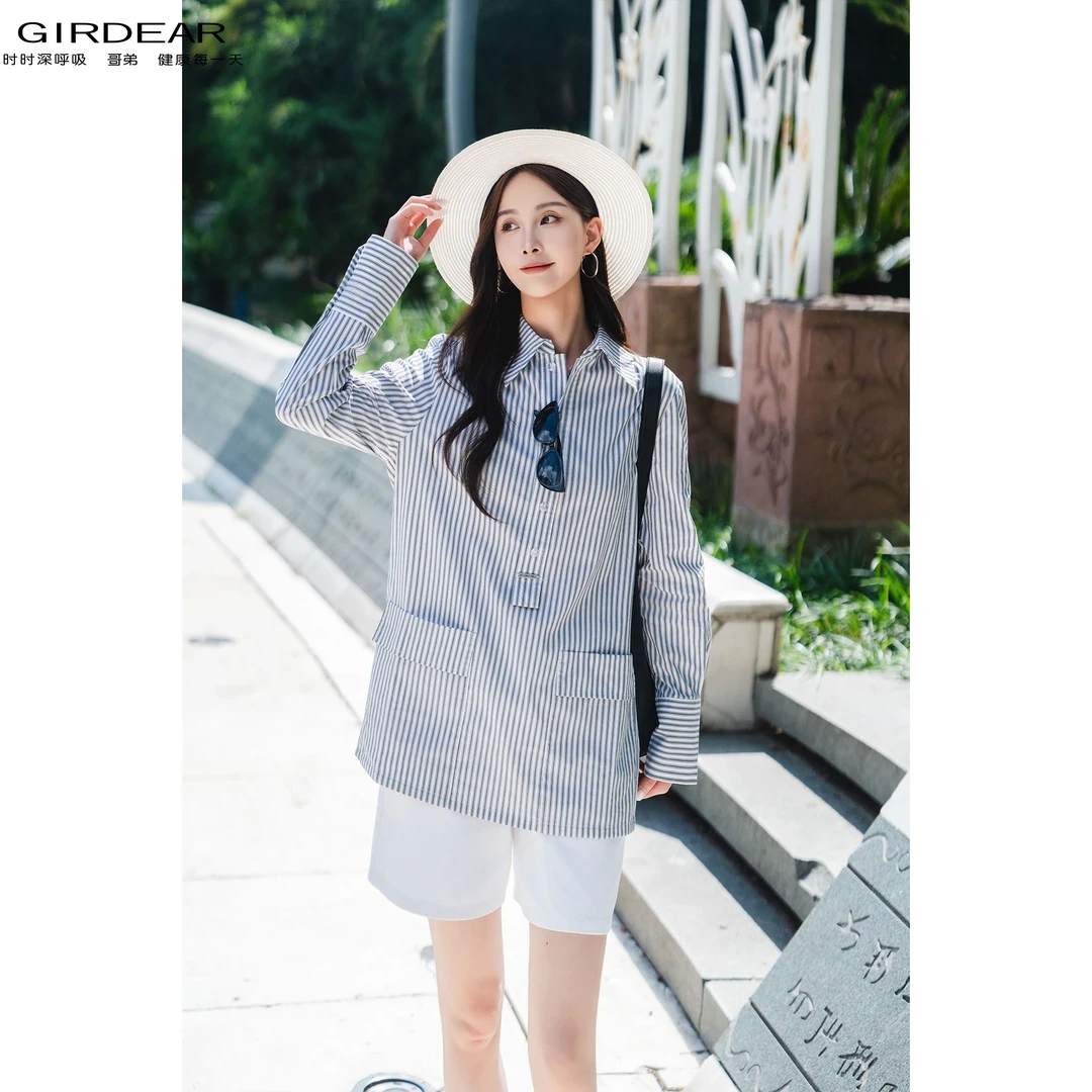 GIRDEAR/哥弟女装新款复古条纹设计时尚百搭单排扣翻领衬衫130102