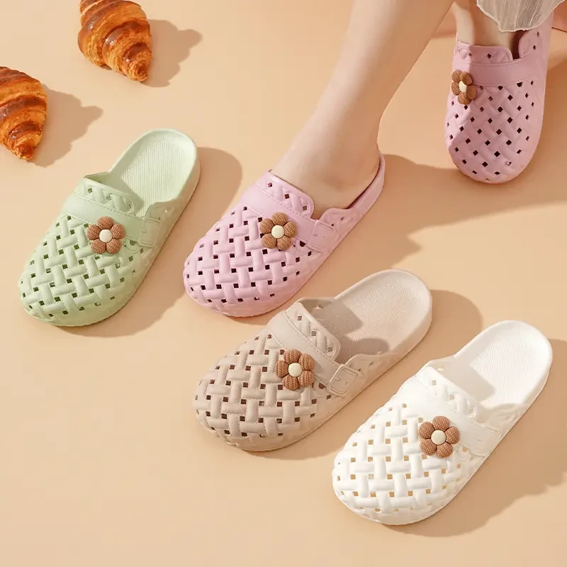 2025新款女款甜美公主风耐磨厚底夏季凉鞋包头软底防滑可爱洞洞12