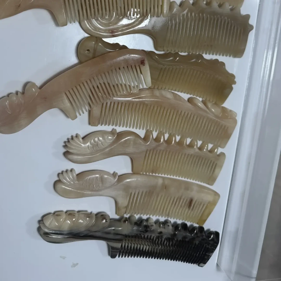 新款加厚大号牛筋梳护发按摩头皮经络梳女士长发家用