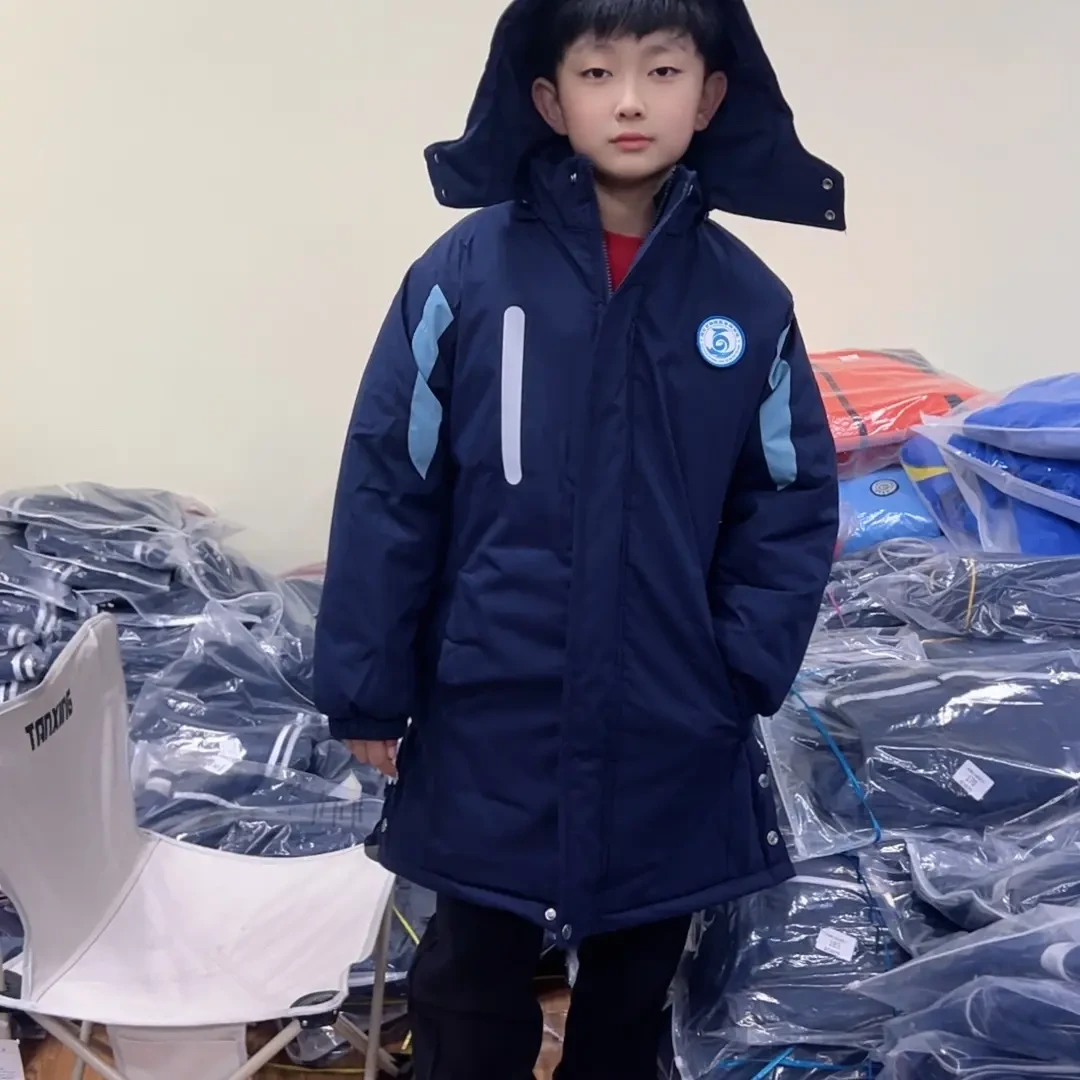 潍坊智群，利昌，军埠口冬季加厚棉衣校服学生冲锋衣