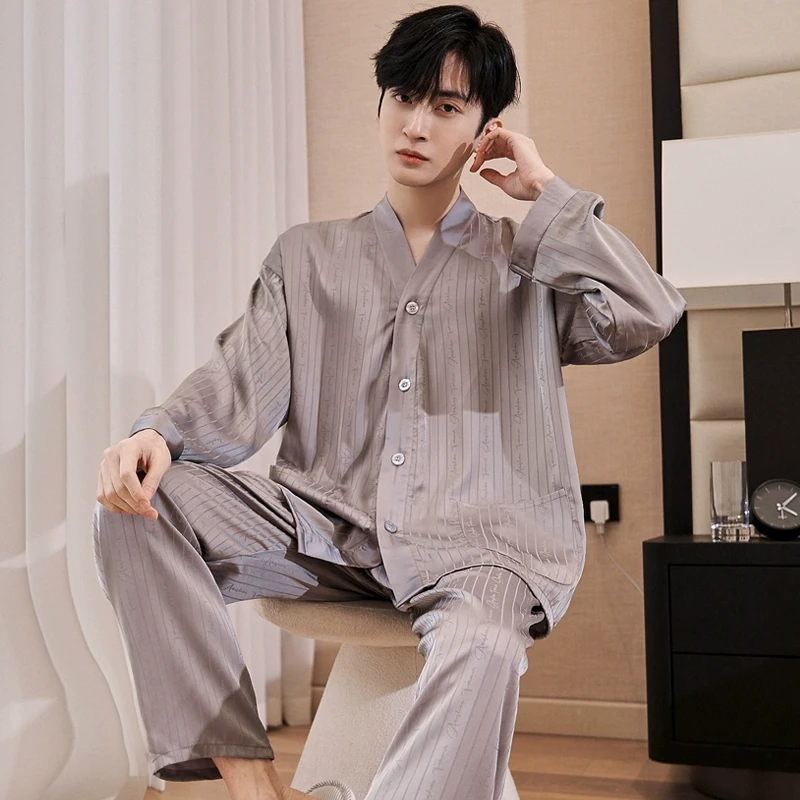 2025年新款睡衣男士春秋款夏季冰丝长袖家居服男款薄款仿真丝套装