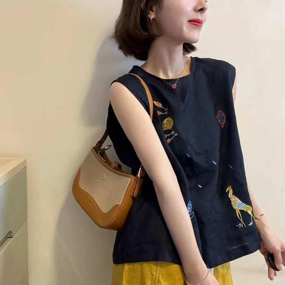 欧货重工卡通刺绣棉麻上衣女2025夏季新款时尚减龄显瘦无袖娃娃衫
