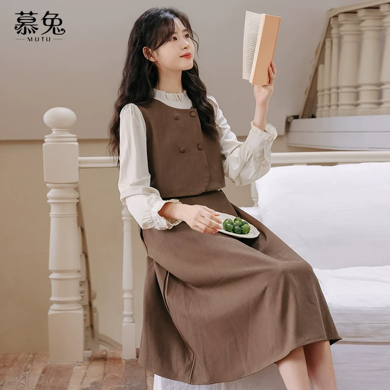 慕兔法式复古假两件长袖连衣裙女2024秋季新款高级感气质a字裙子