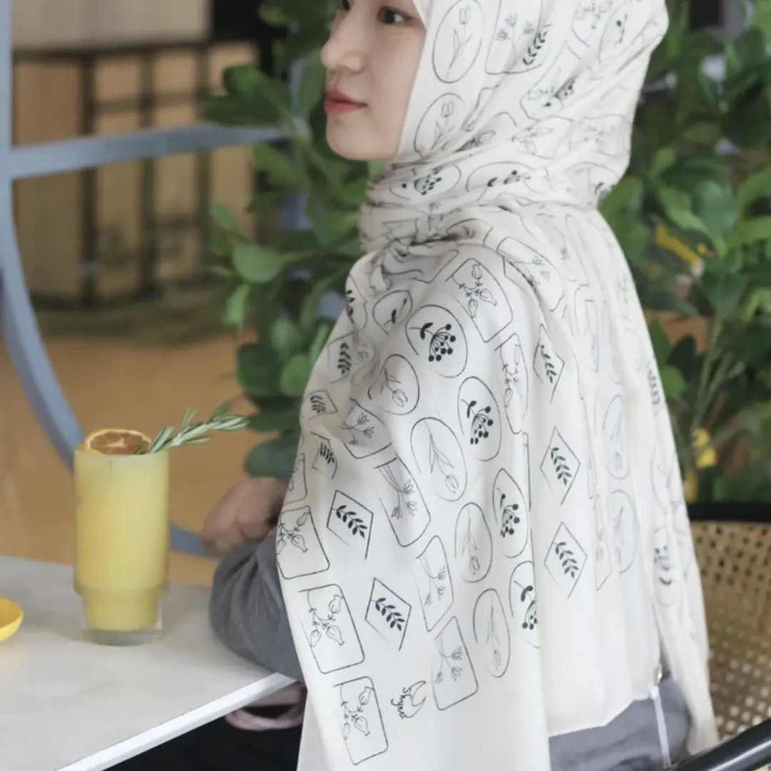 公主风蝴蝶民族风休闲风法式围巾防紫外线连帽夏季