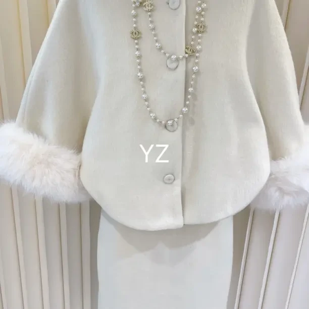 秋冬季时尚显瘦气质网红洋气毛毛外套高腰半身裙女装两件套