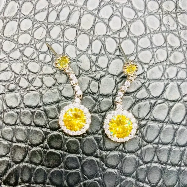 铜合金合成锆石耳饰 黄色耳钉气质轻奢饰品百搭韩版精致耳饰76