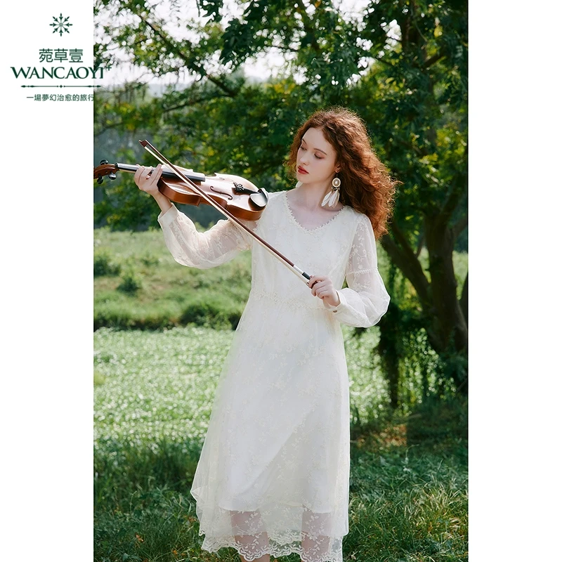 菀壹2025春季新款长袖气质白色夏季复古法式中式连衣裙Q21231411