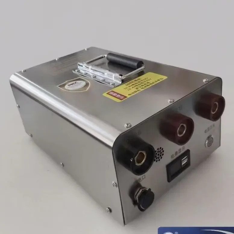 12v24v通用强启应急启动电源低压保护防反接大功率救援专用