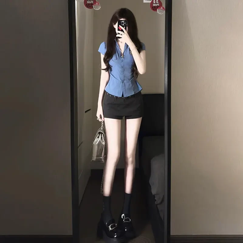 美式学院风蓝色短袖正肩衬衫女夏季2025辣妹修身掐腰短款上衣小衫