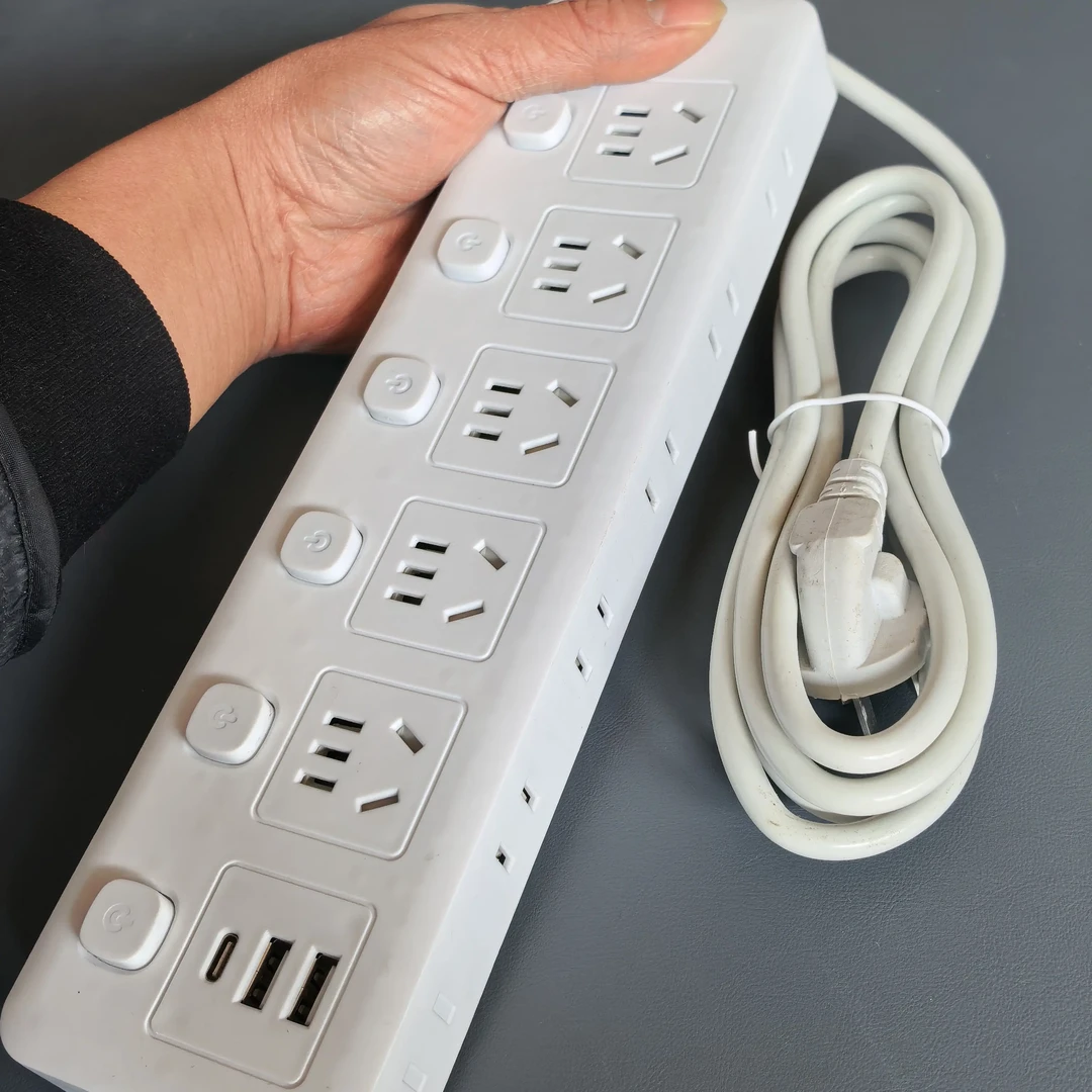 040多功能USB插排超好闭眼入