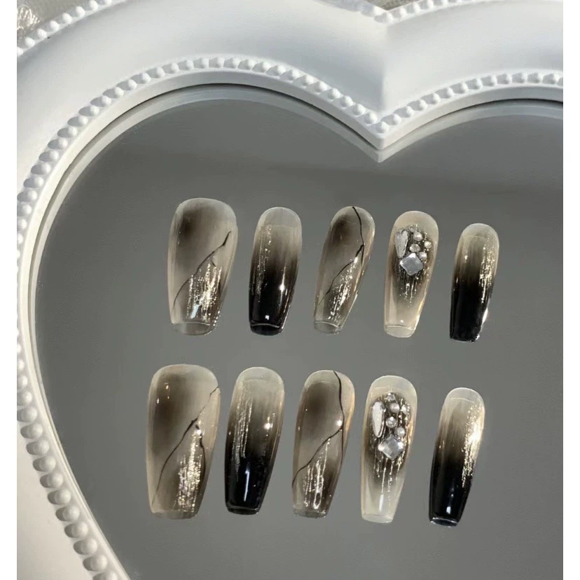 纯手工穿戴甲片秋冬新款爆黑色晕染款美甲贴片假指甲夏季学生简约