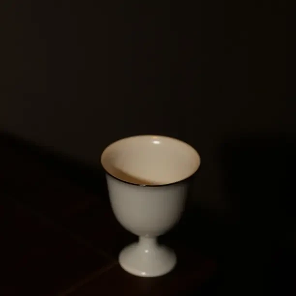 晓芳窑铁口定白高脚杯