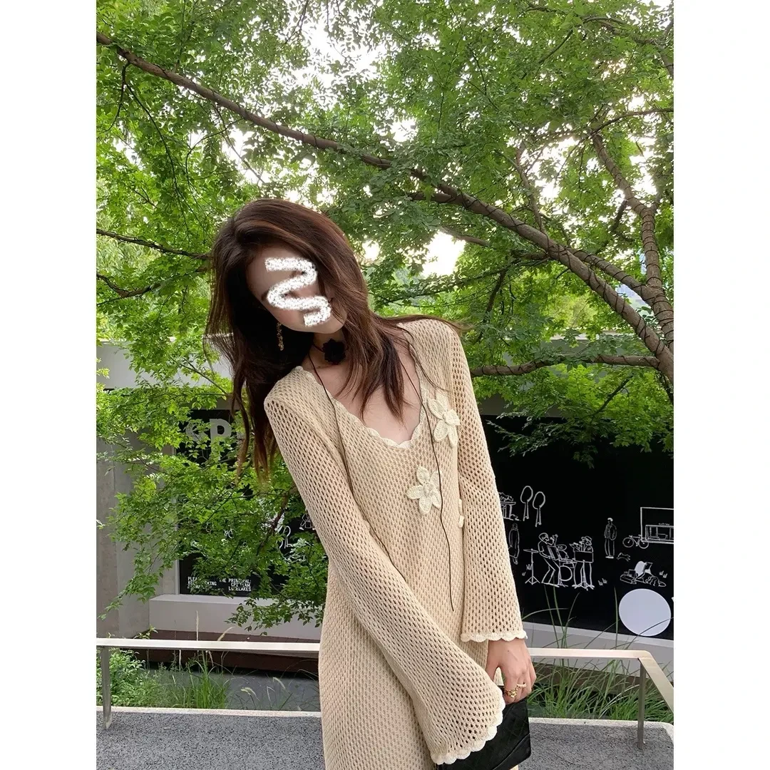 【花信风来】法式镂空U领花边针织钩针花朵长袖连衣裙网红早秋款女