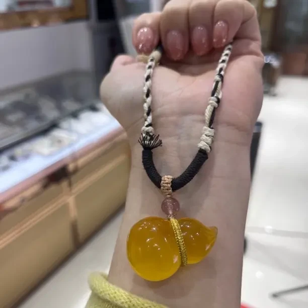 天然蜜蜡葫芦吊坠 送手工编绳
