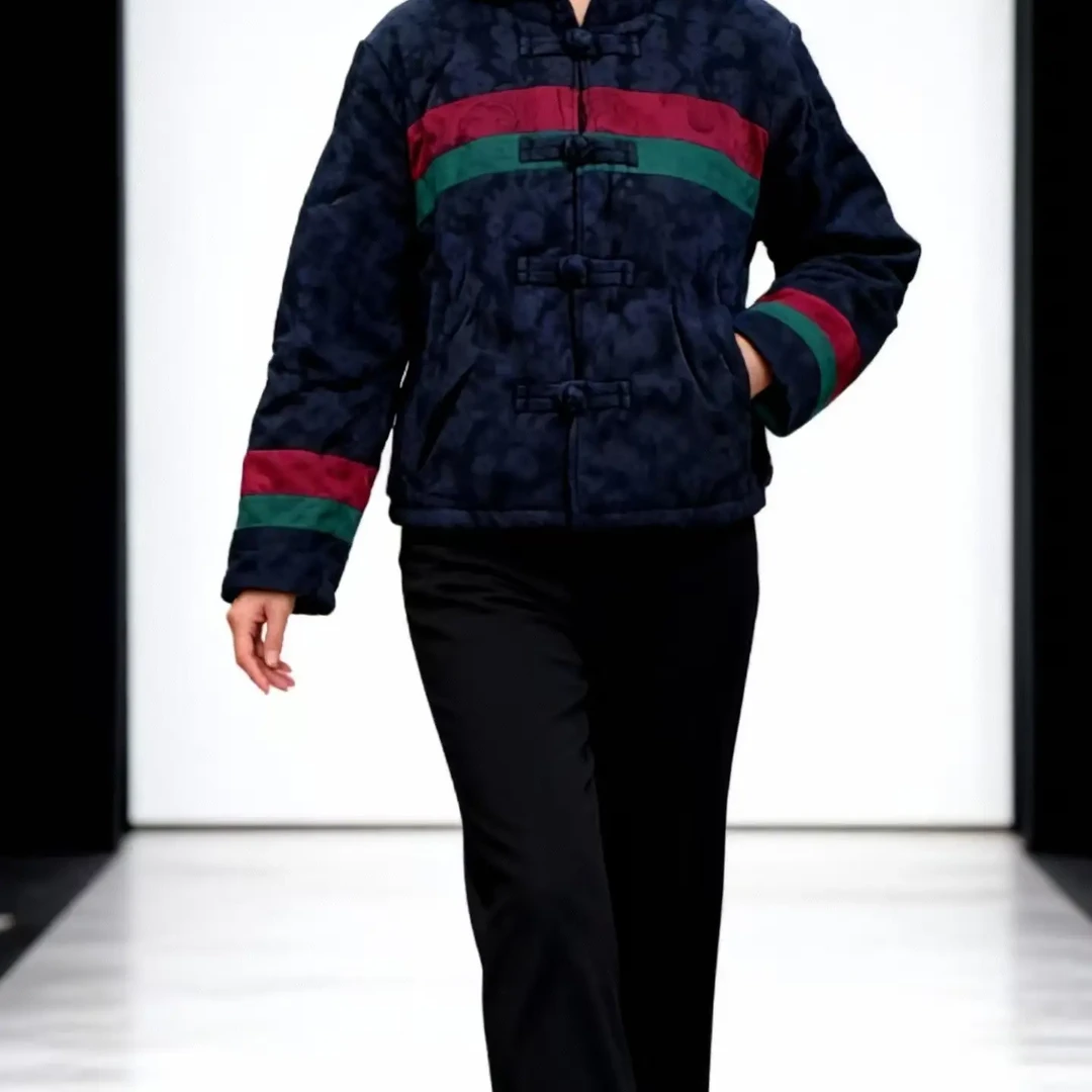 冬季加厚中式复古中老年女装保暖珠绣棉服外套