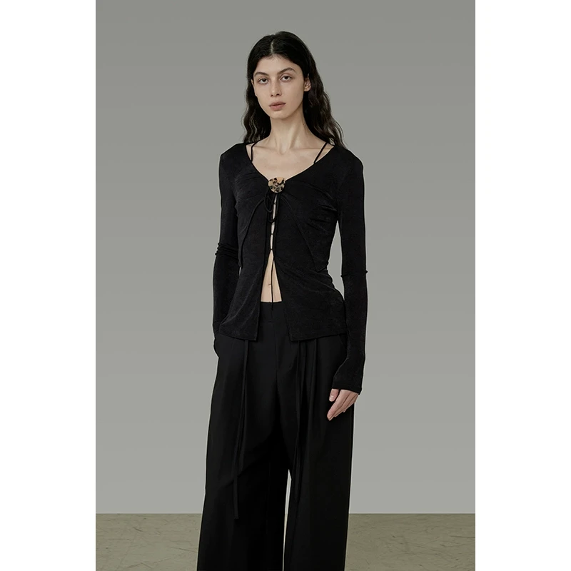 【清仓】UNSPOKEN【造型树脂扣 极简松弛感】一粒扣针织上衣UC24S063