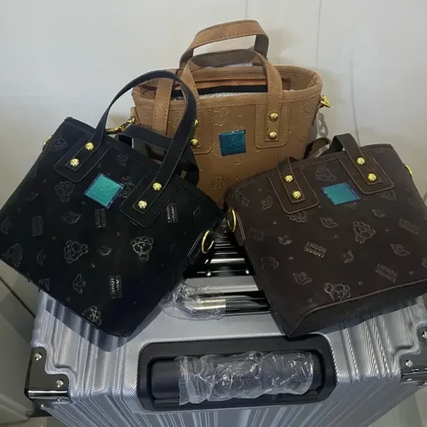 百搭女款单肩斜挎包小众高级感小包时尚韩版通勤迷你潮流轻奢包