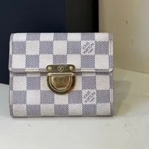 95新 LouisVuitton/路易威登 95新路易威登棋盘格卡包短款钱包