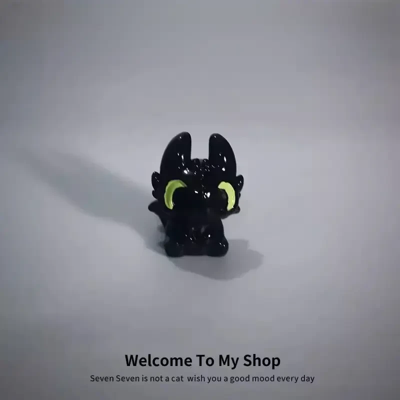 新款高颜值奇奇怪怪的小玩意黑白双煞无牙仔微景观解压小摆件装饰