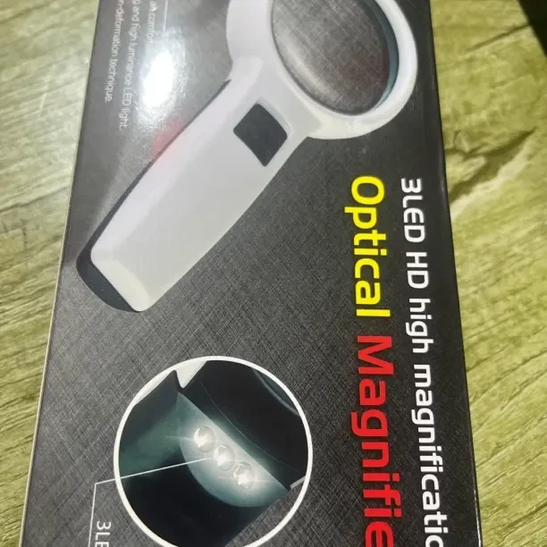 高清高倍带灯光手持式放大镜老人阅读鉴赏专用便携式