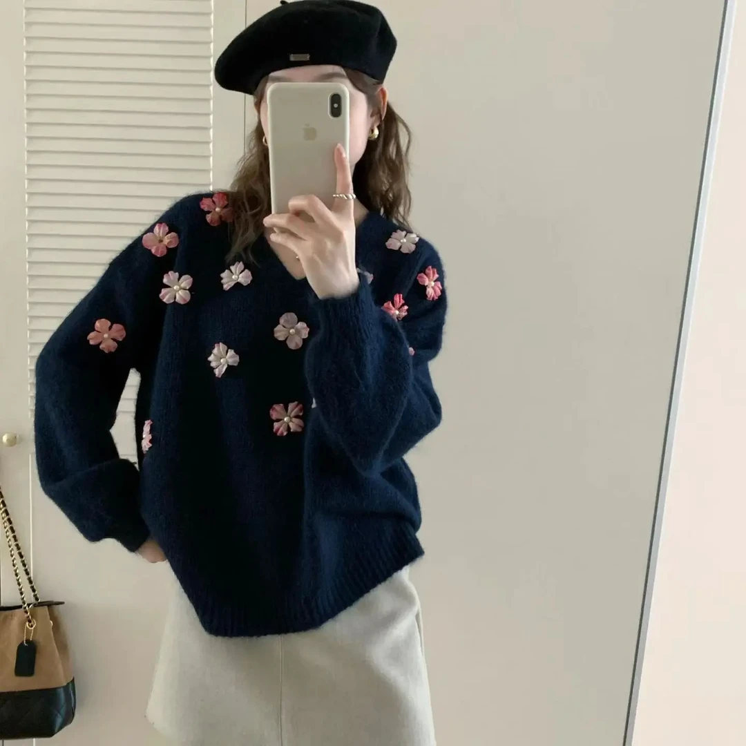 V领花朵针织常规款圆领宽松常规秋冬毛针织衫慵懒风2590