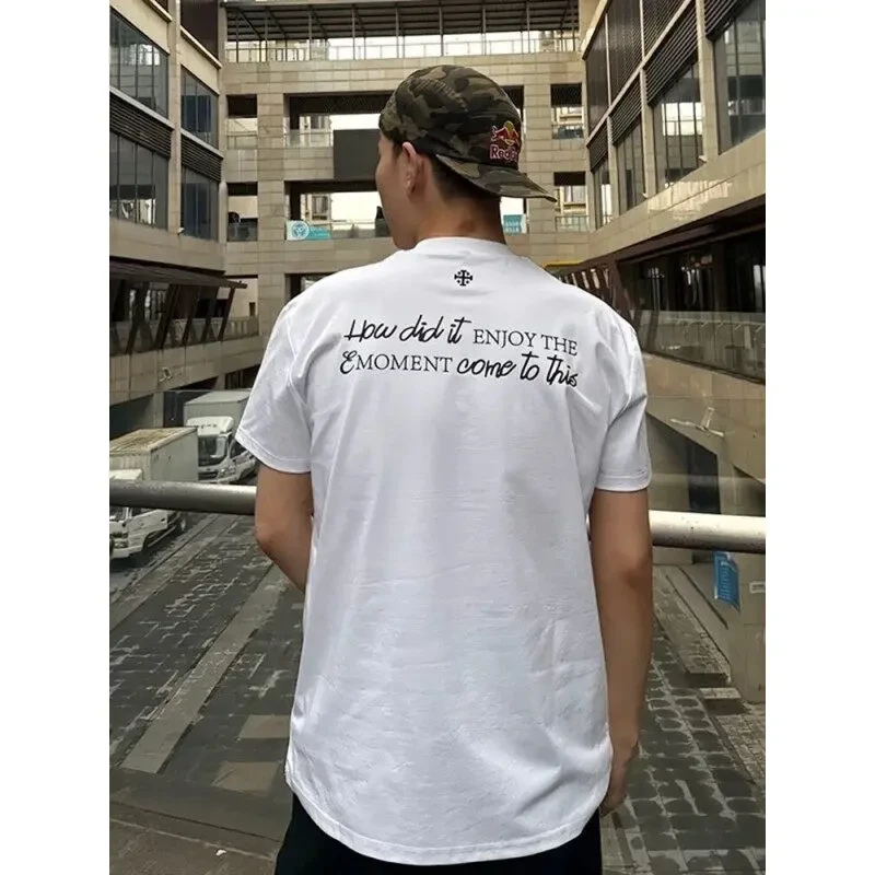 何以至此刺绣标语印花短袖男款夏季索罗娜凉感T恤小领口显壮半袖