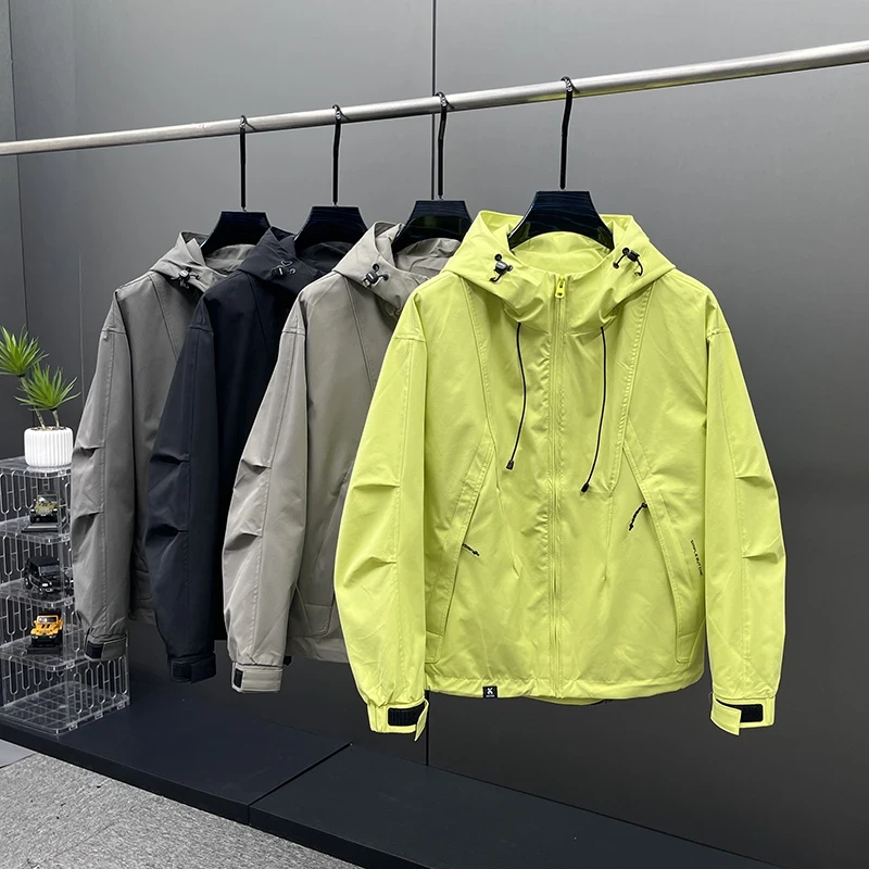 2025秋季新款男士设计感简约冲锋衣外套潮牌宽松休闲夹克纯色上衣