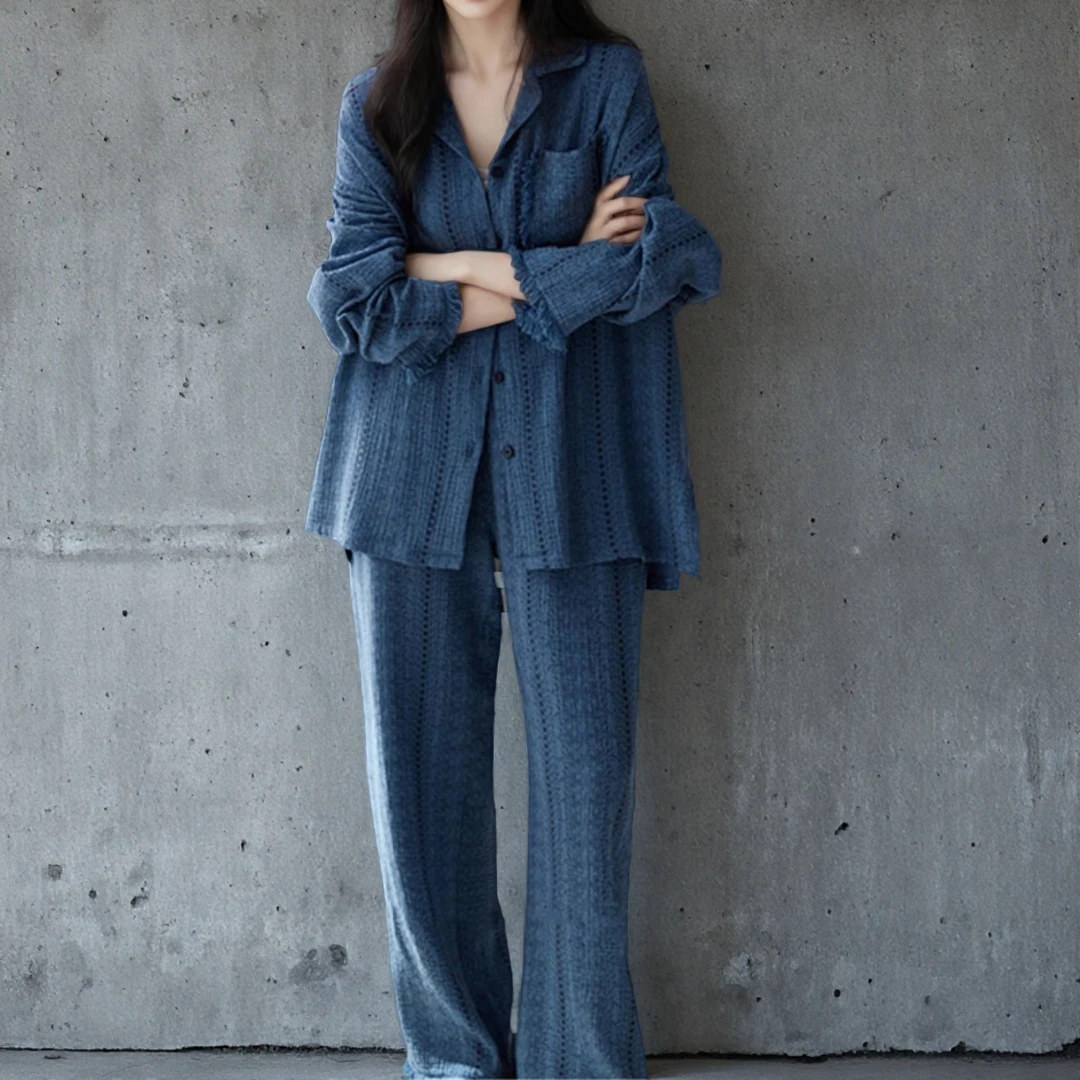 带胸垫睡衣女春秋云朵棉爆款2025新款长袖长裤老钱风家居服套装女