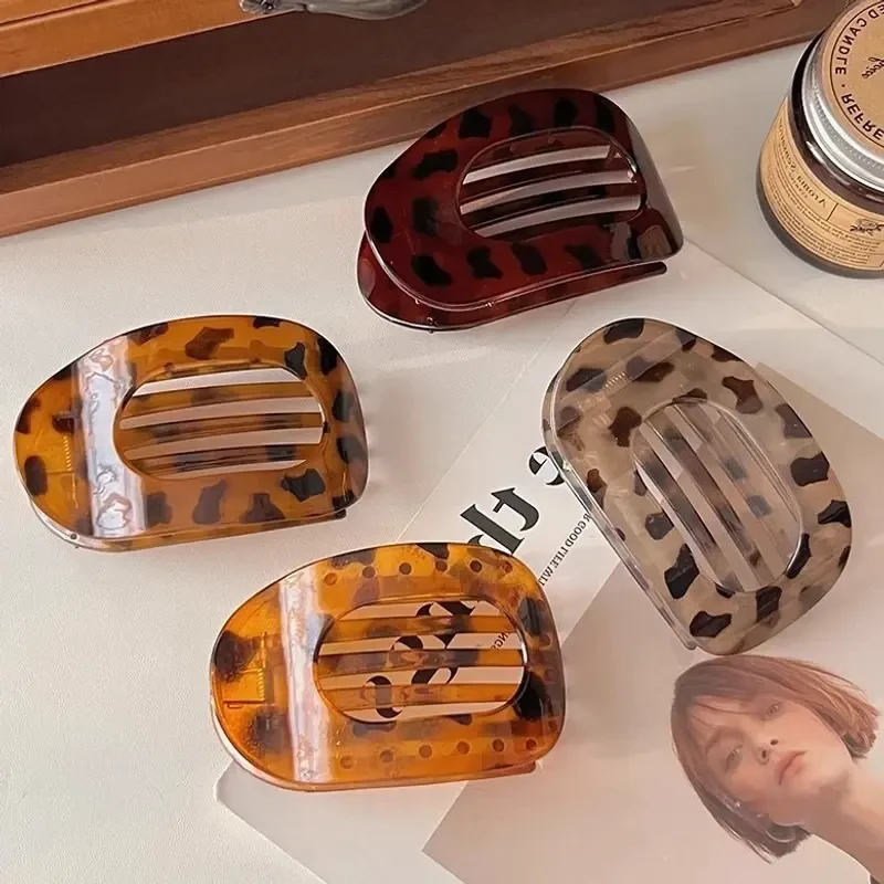 抢！【4 .99两个】2025新款高颜值弧形盘发夹不硌头鲍鱼夹后脑勺气质