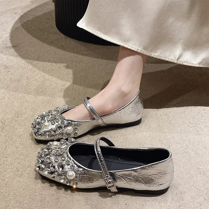 法式仙女风银色亮钻玛丽珍鞋女2025年春季新款配裙子平跟一字单鞋