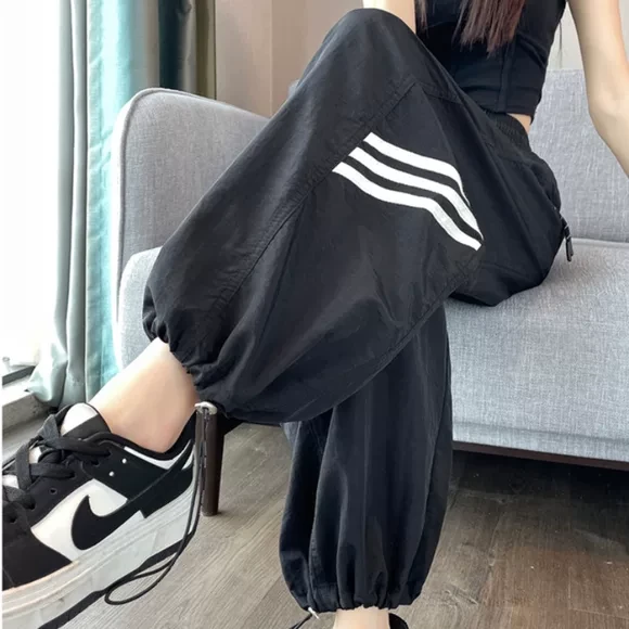 美式冰丝速干工装裤女夏黑色侧条杠束脚阔腿裤抽绳两穿休闲运动裤