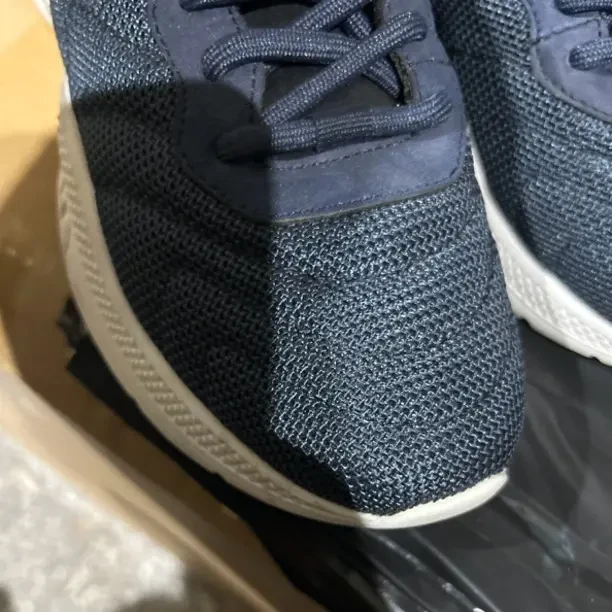 0431时尚休闲运动鞋