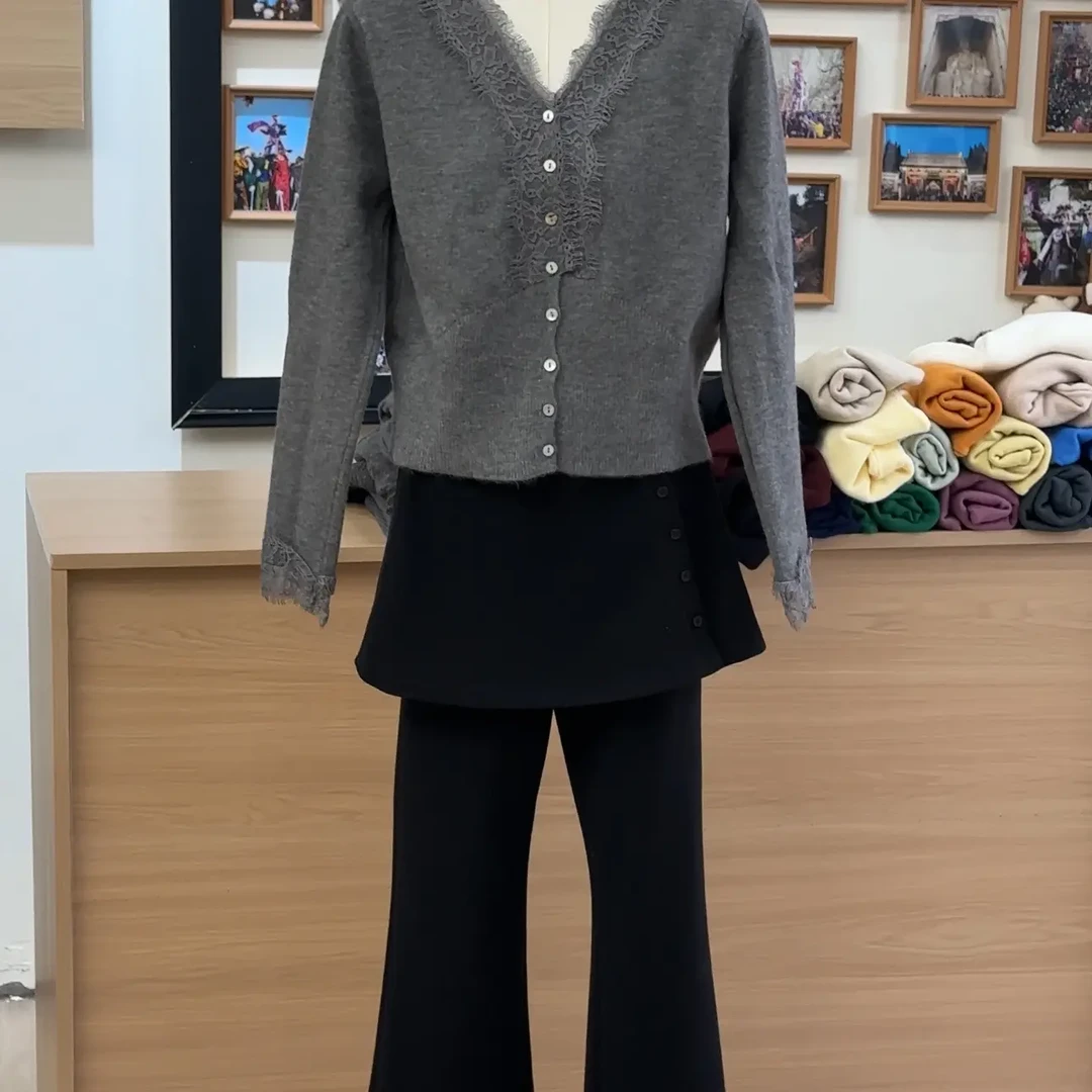 秋冬新款蕾丝拼接针织开衫女慵懒风宽松百搭显瘦上衣