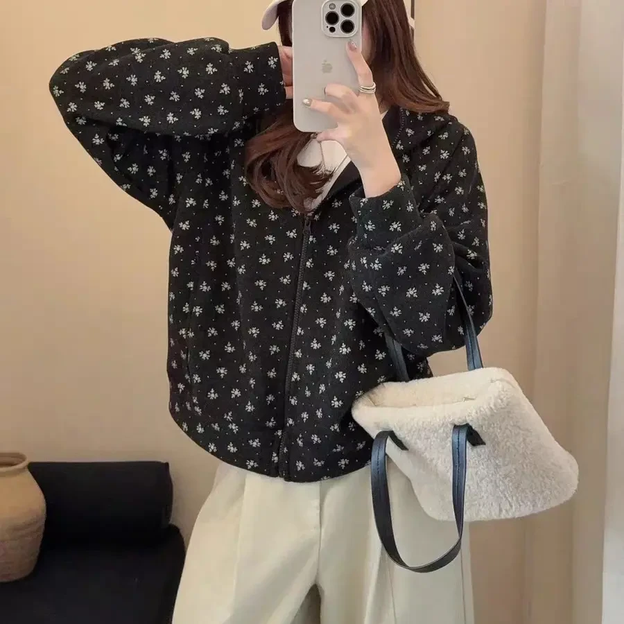 高克重小碎花满印加绒加厚外套女冬季新款简约百搭宽松上衣