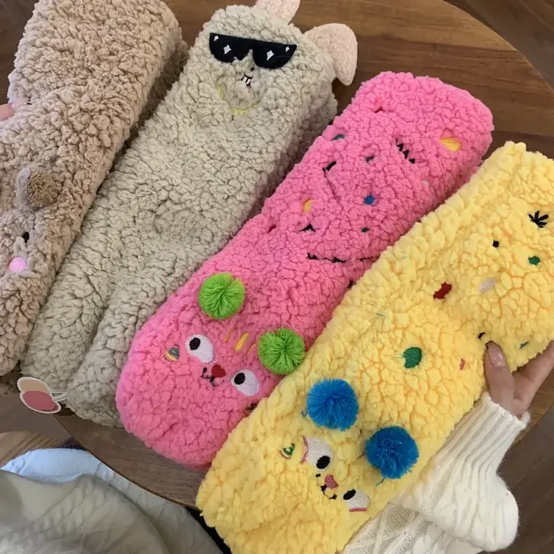 新款冬天暖神器床上睡觉用暖宝不插电宿舍女生暖足宝办公室暖足袜